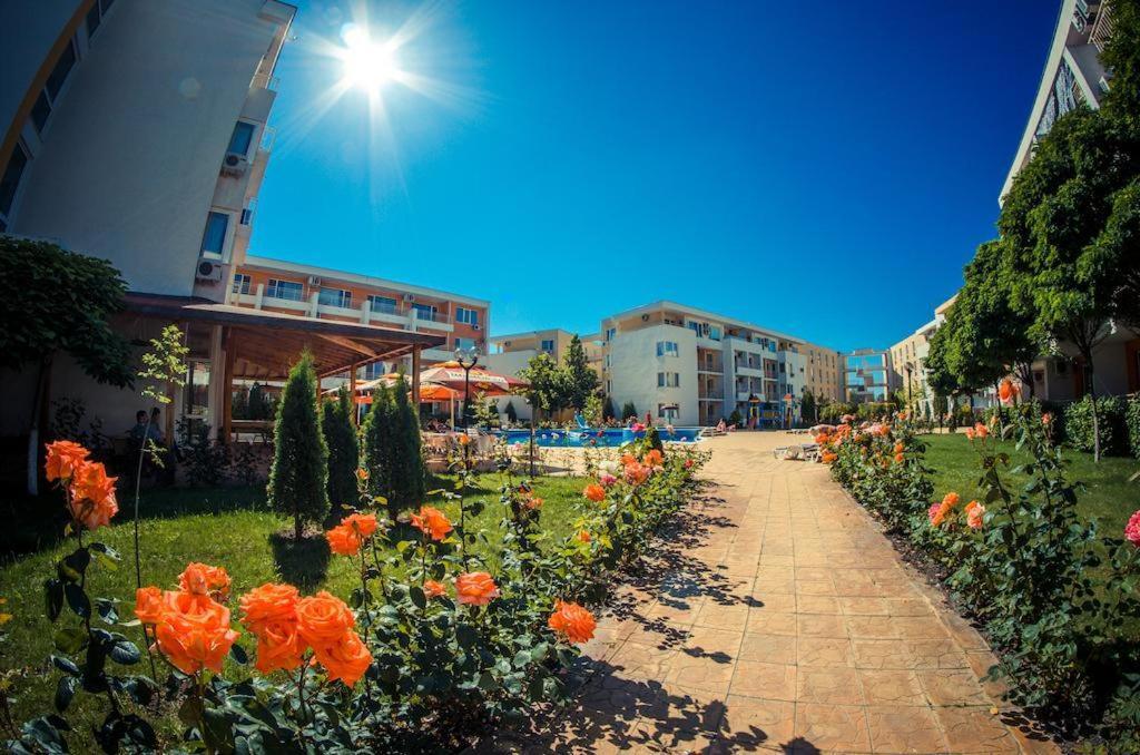 Apartment In Nessebar Fort Club Sunny Beach Ngoại thất bức ảnh